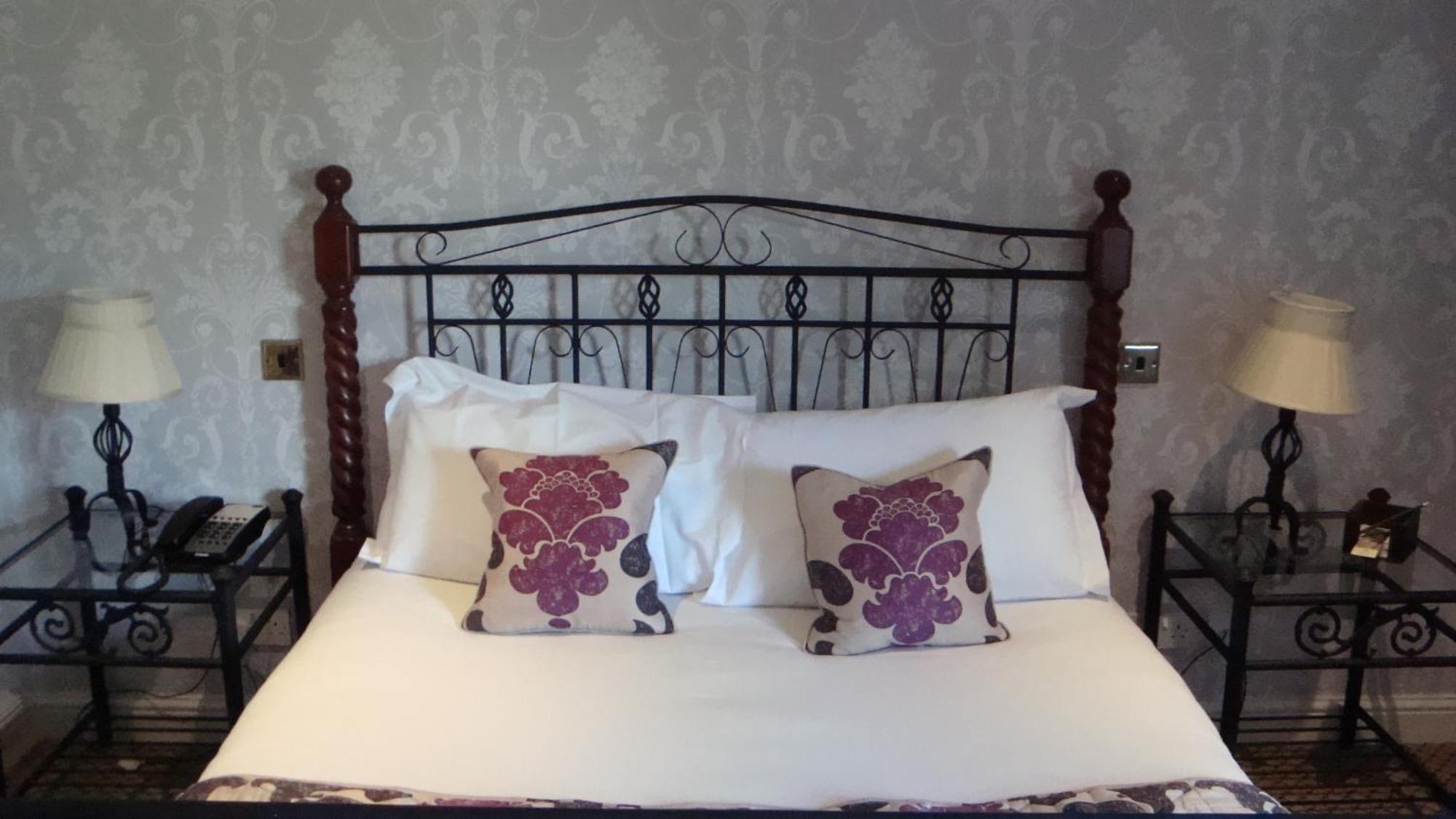 Waterton Park Hotel Wakefield Bagian luar foto