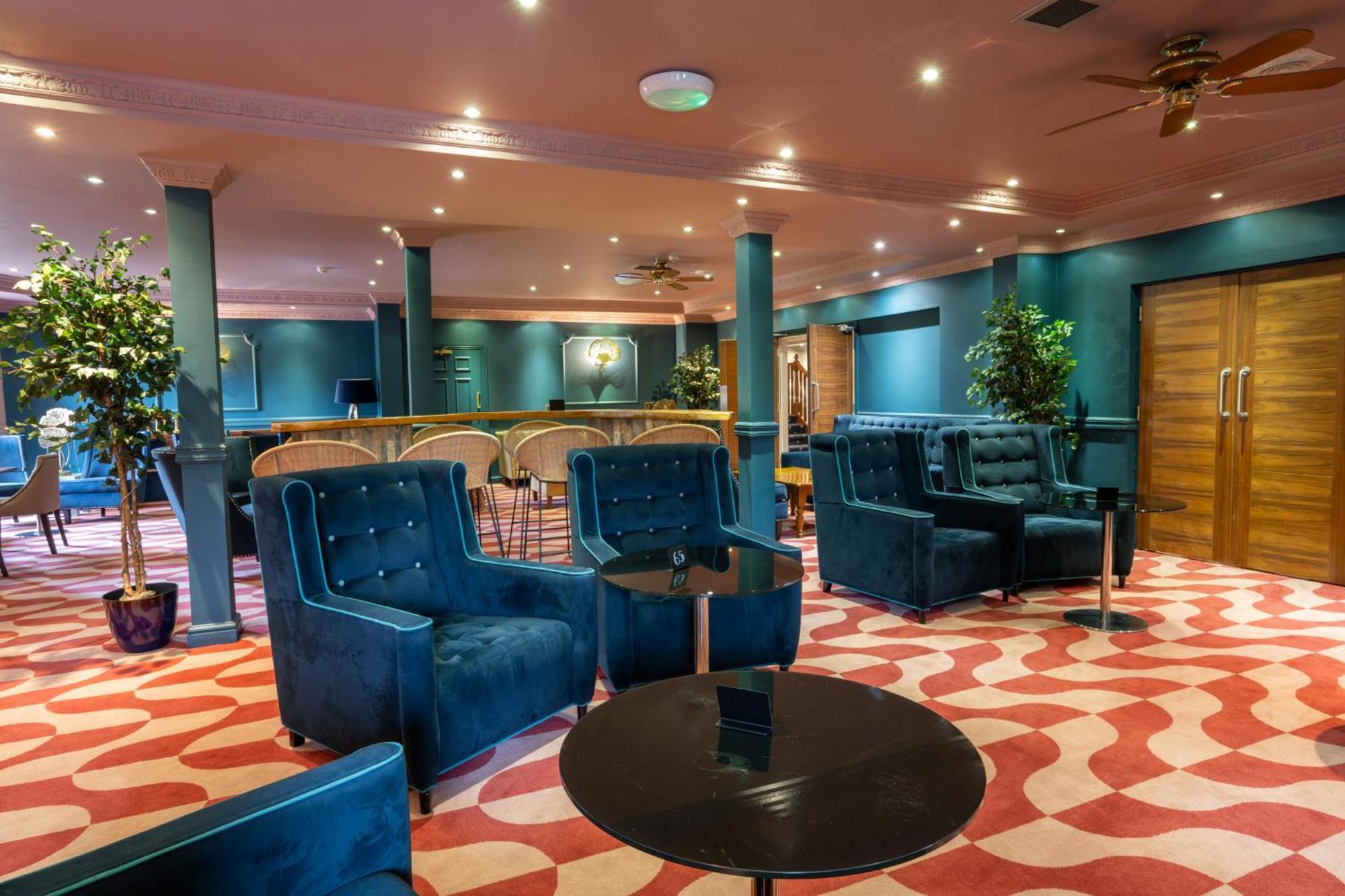 Waterton Park Hotel Wakefield Bagian luar foto