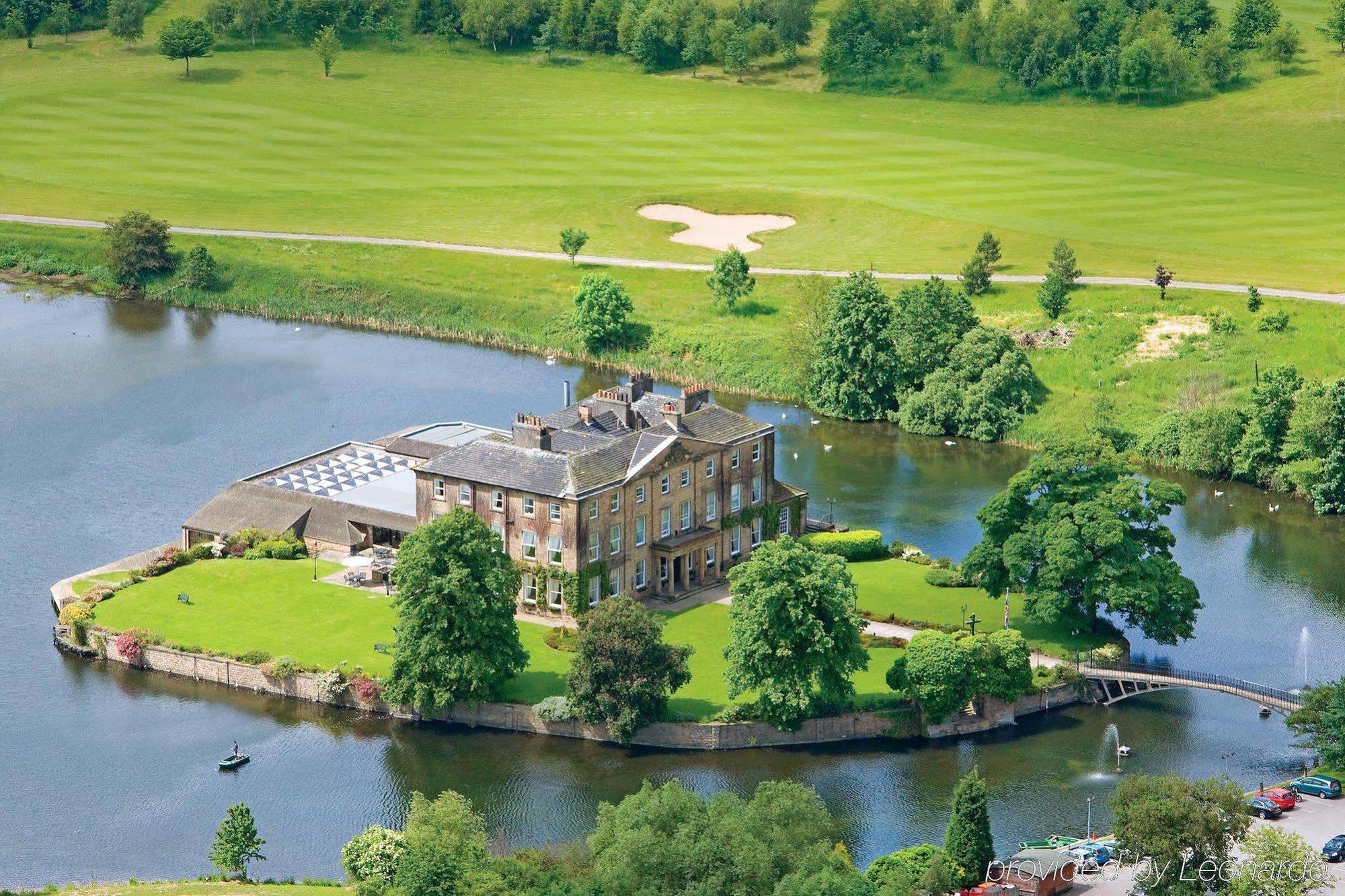 Waterton Park Hotel Wakefield Bagian luar foto